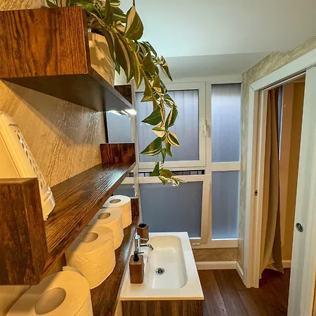 Dea Dreams - Lofty Marghera Feriehus *