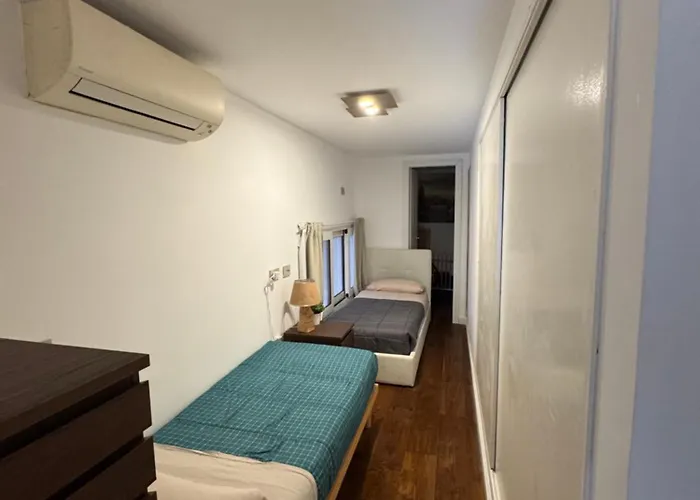Dea Dreams - Lofty Marghera Casa vacanze *